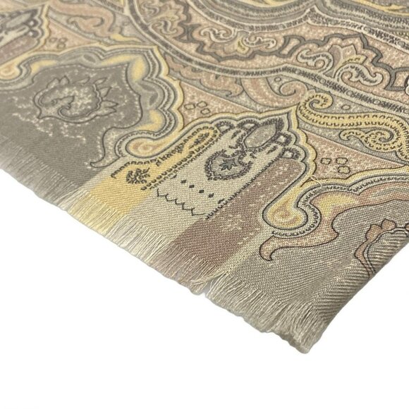 Auth ETRO - Gray Beige Pink Beige Multi Wool Silk Scarf - Picture 8 of 8